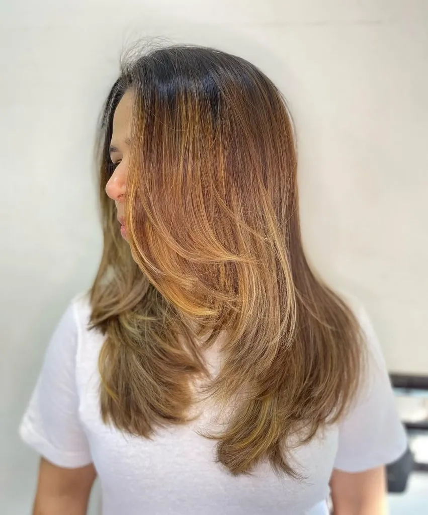 Layered Balayage for a Natural Glow