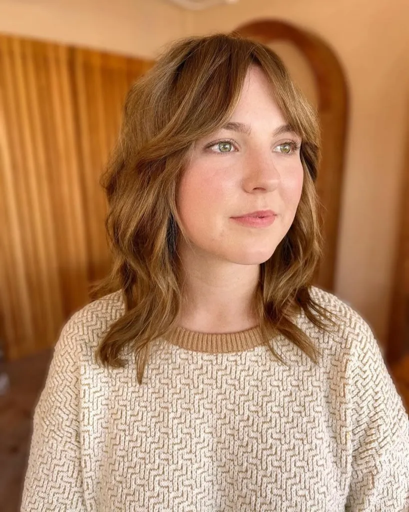 Subtle Waves with Natural Layers